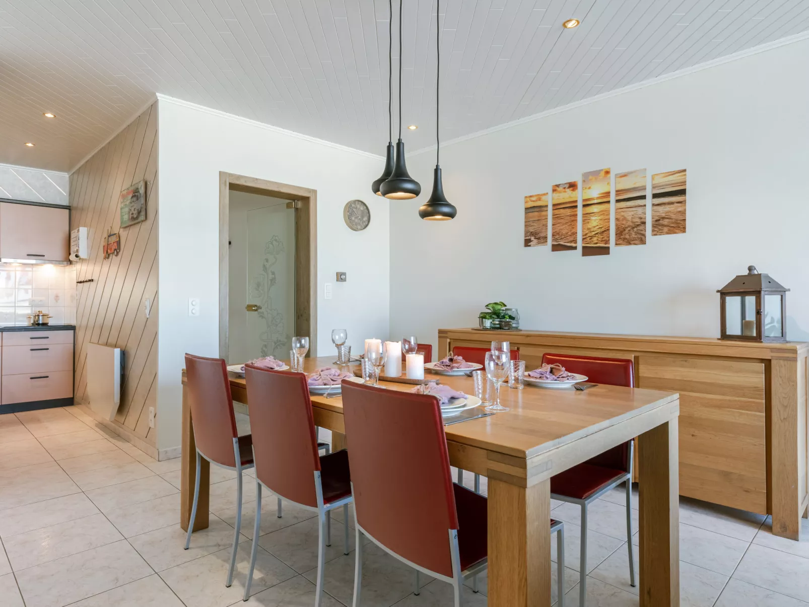 Trondjhem with seaview - Binnen