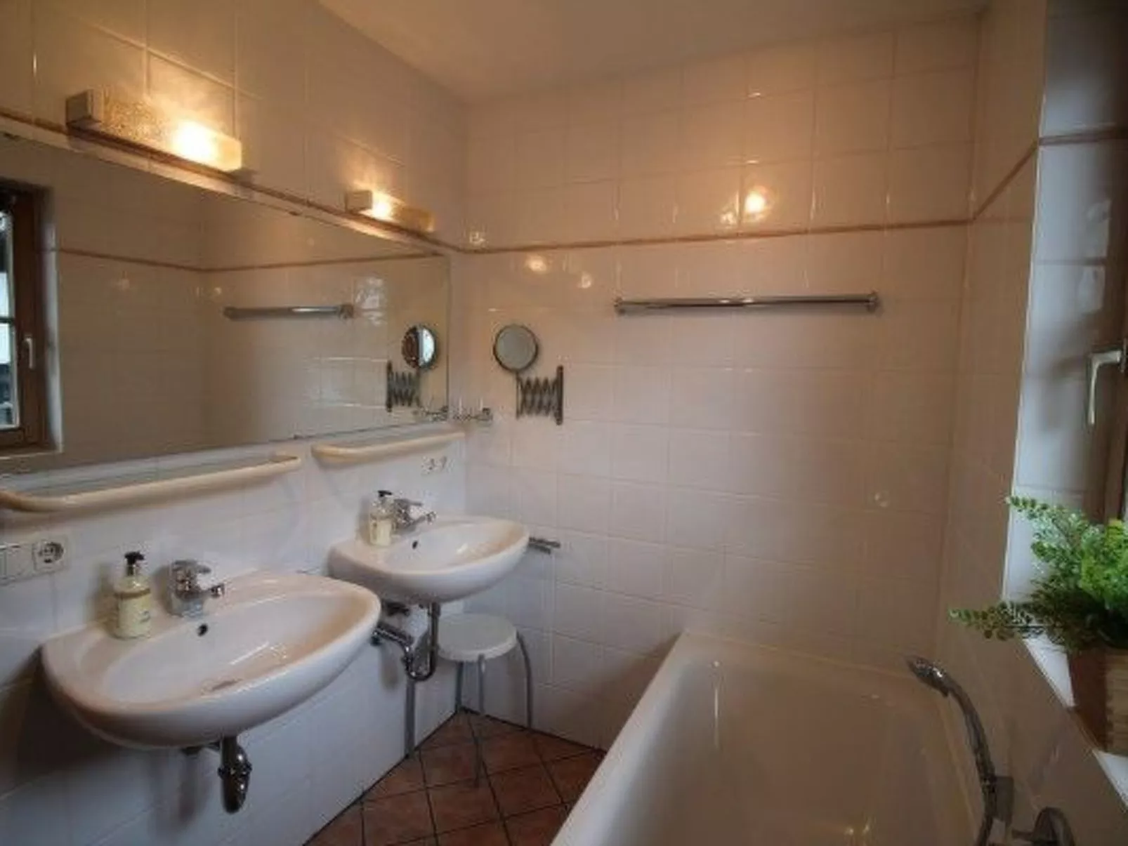 Tolles Ferienhaus in Garmisch-Partenkirchen mit Sonniger Terrasse - Image-tags.info