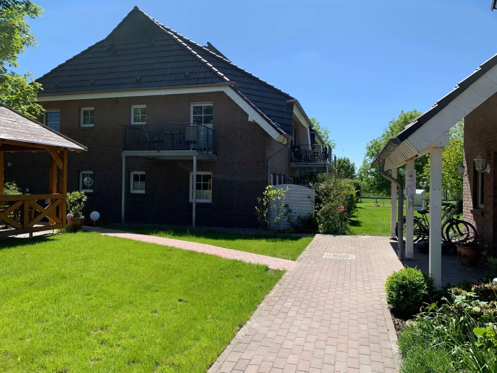 Mit Terrasse - Image-tags.info