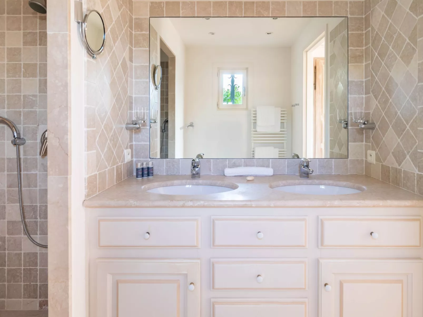 Villa "Marguerite" mit eigenem Garten und Terrasse - Image-tags.info