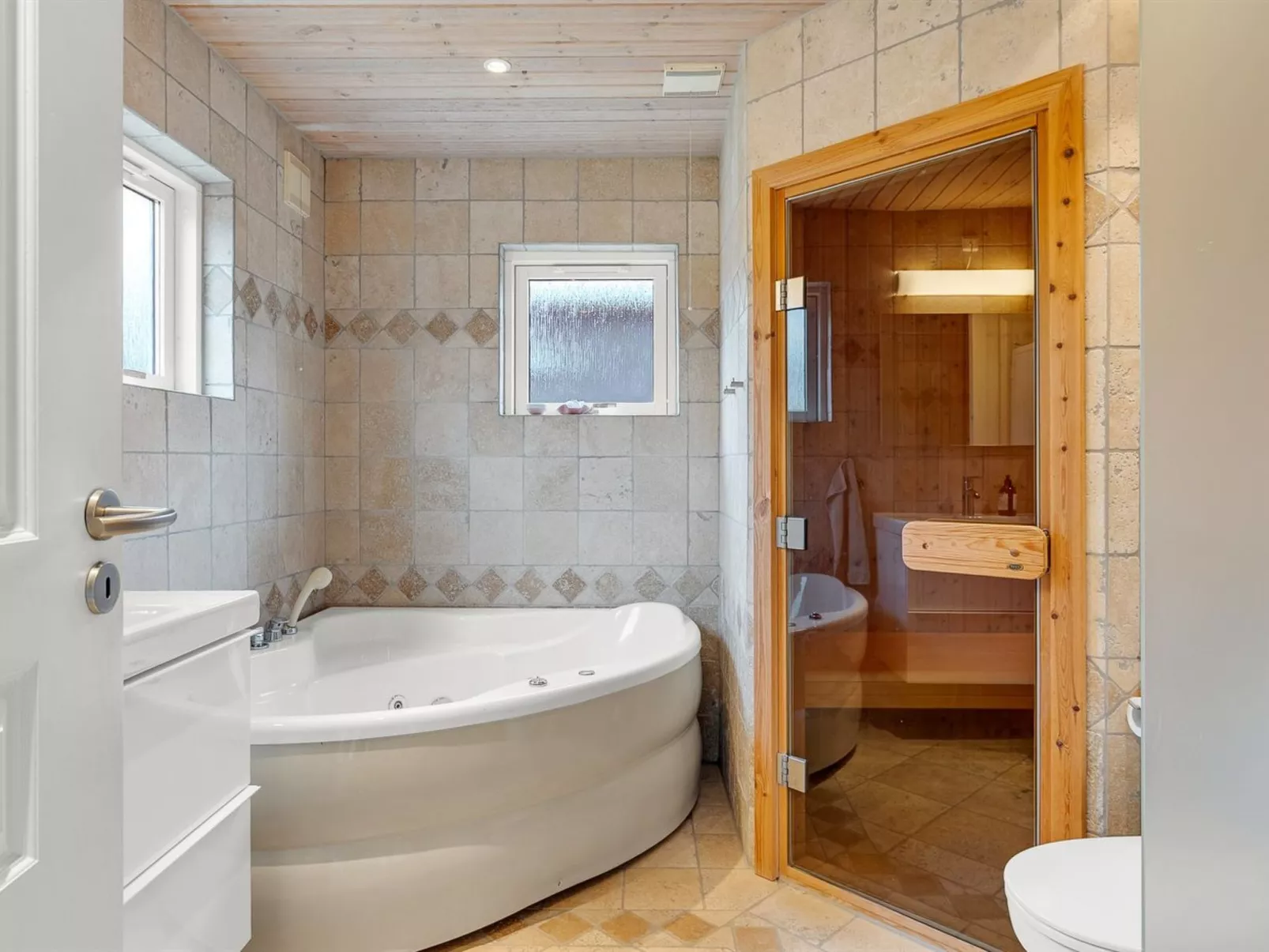 "Filisha" - 200m from the sea - Binnen