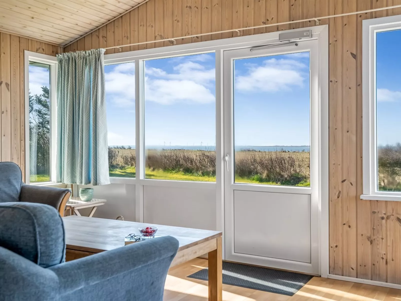 "Galmand" - 75m to the fjord - Binnen