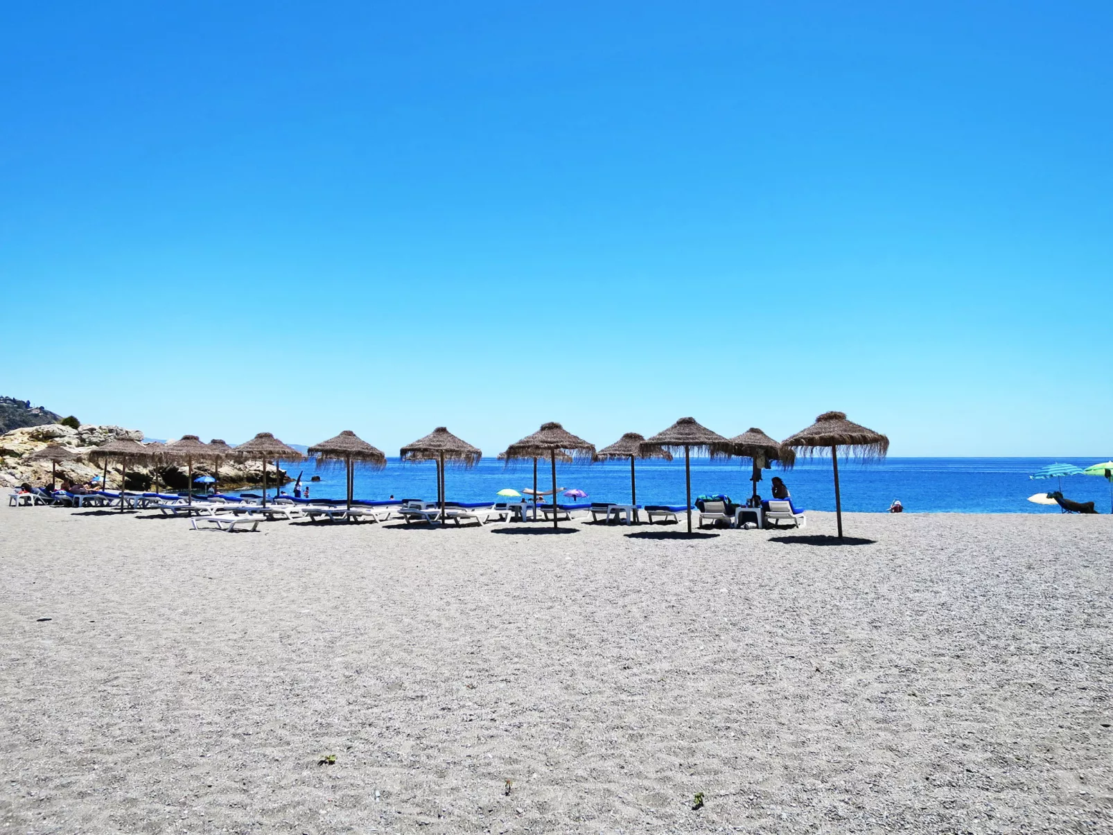 Für 4 Personen  + 2 Kinder ca. 100 m&sup2; in Almuñécar, Andalusien (Provinz Gr - Omgeving