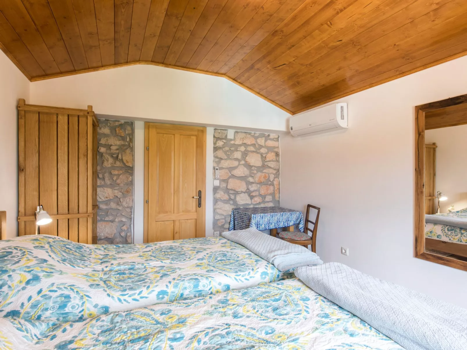 "Villa Nadia" mit eigenem Pool - Image-tags.info