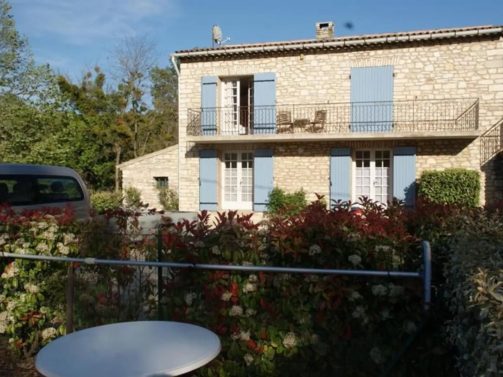 Schöne provenzalische Villa Les Carlets mit Pool - Image-tags.info