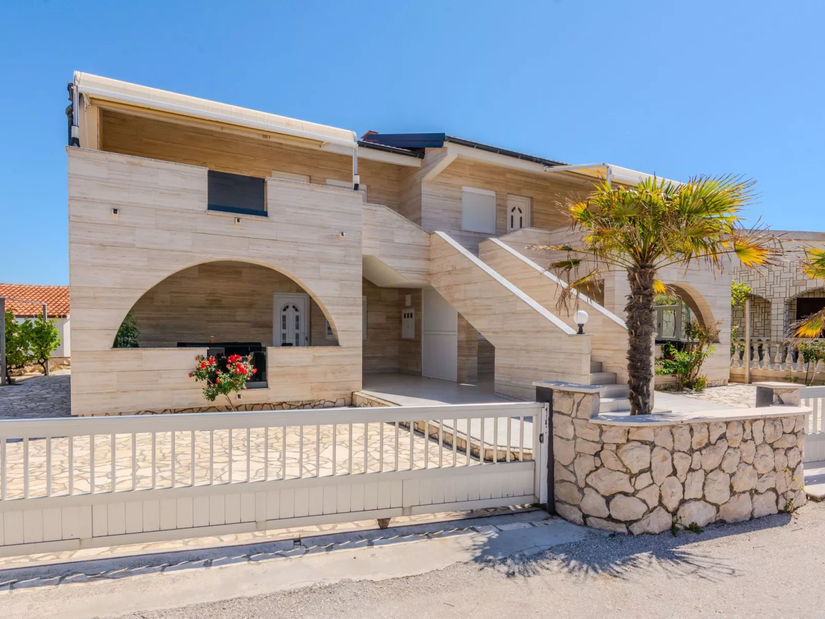 Apartment Lucica 2 - Image-tags.info