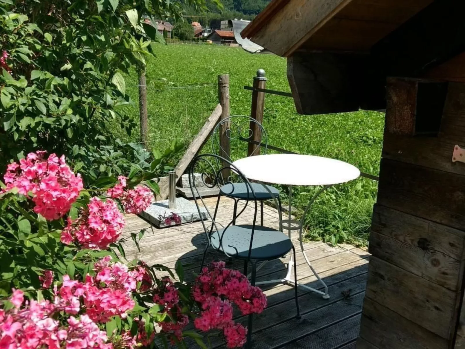 Mountain-Panorama EG 2-Bettwohnung - Buiten