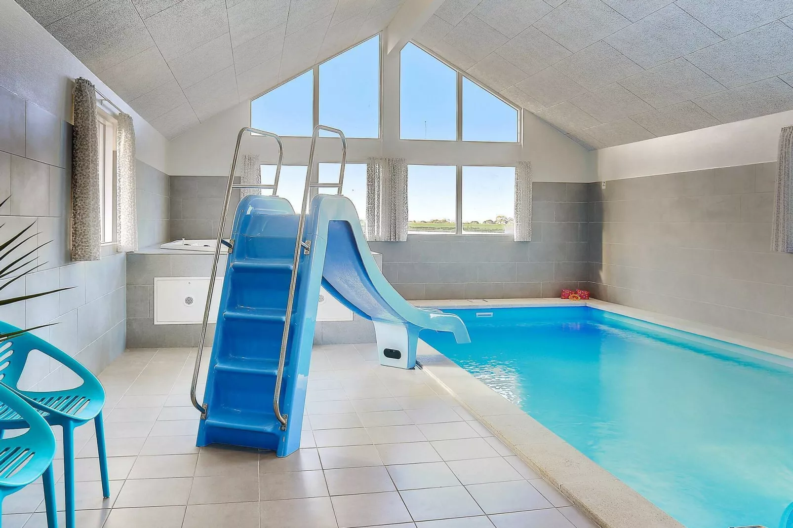 30 persoons vakantie huis in Bogense-Zwembad