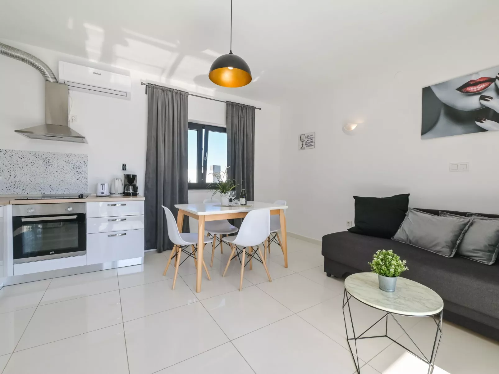 Mit Privatpool für 16 Personen ca. 160 m&sup2; in Novalja, Adriaküste Kroatien - Image-tags.info