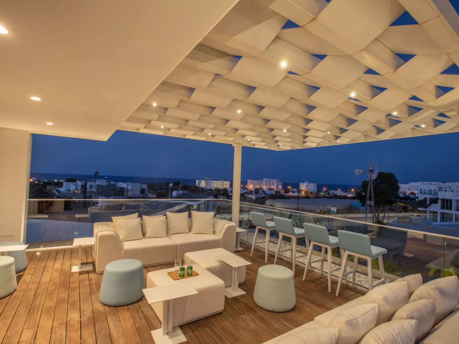 Protaras Olivine Villa mit herrlichem Garten, Pool - Image-tags.info