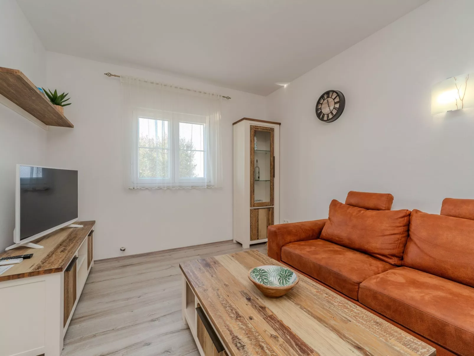 Holida home Jurkin - Image-tags.info