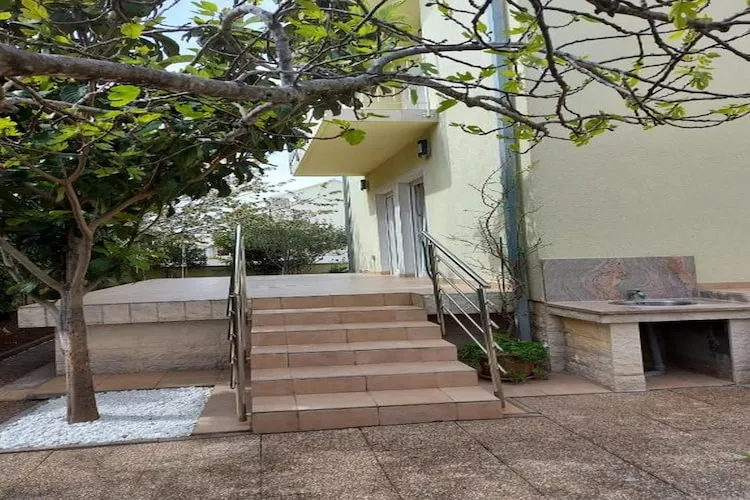 Villa Neda -  Standard One Bedroom Apartment with Balcony A1 (7543772) - Buitenlucht