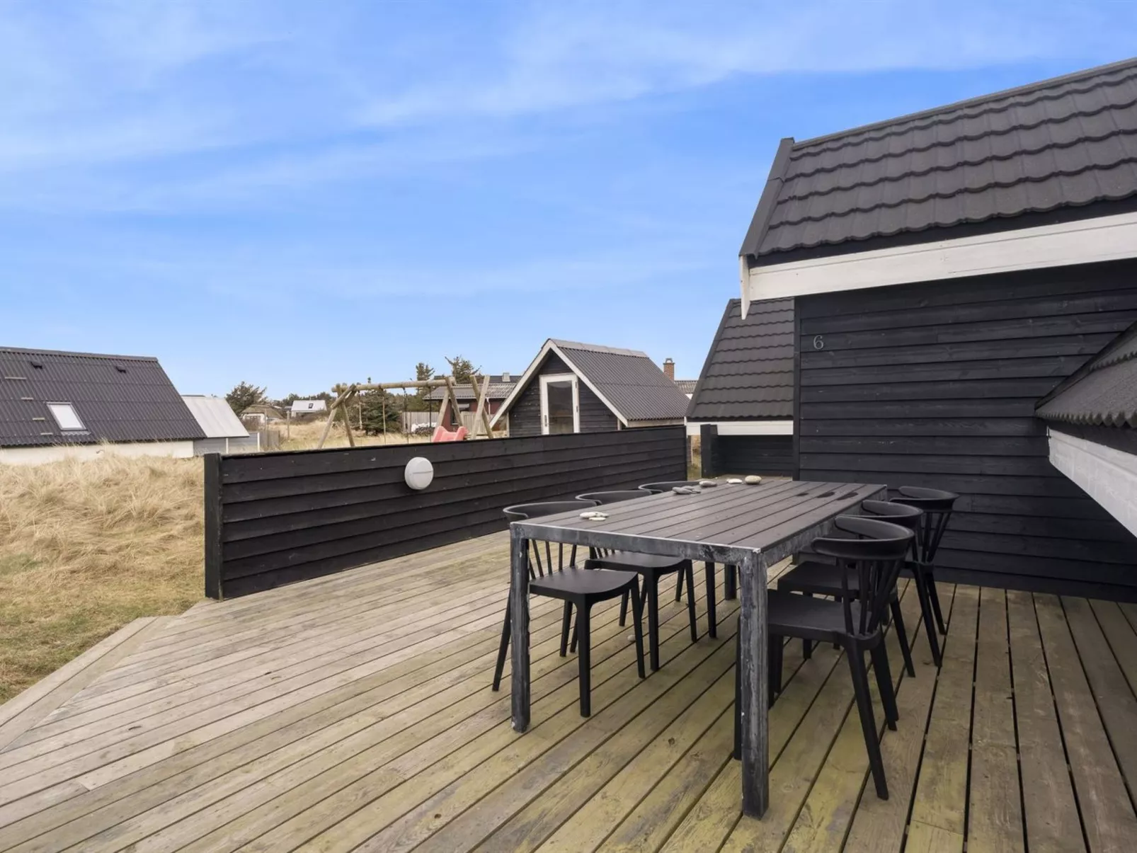 "Launo" - 300m from the sea - Buiten