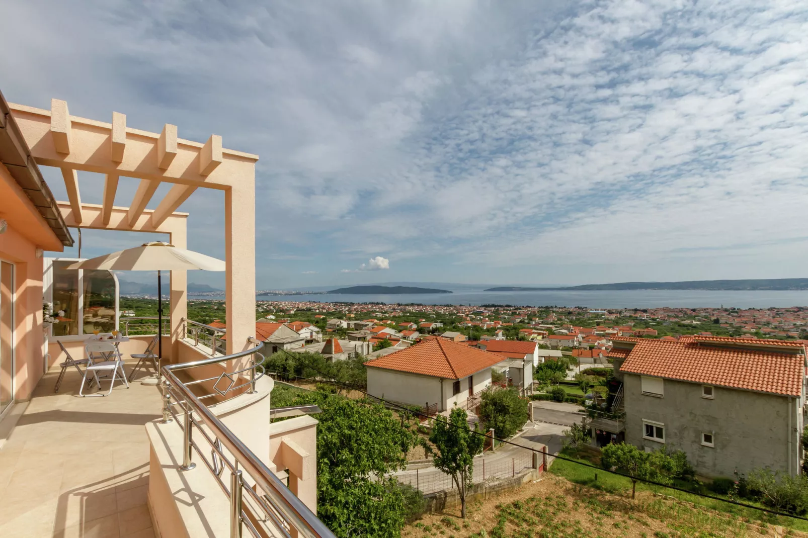 Panorama Apartment-Uitzicht zomer