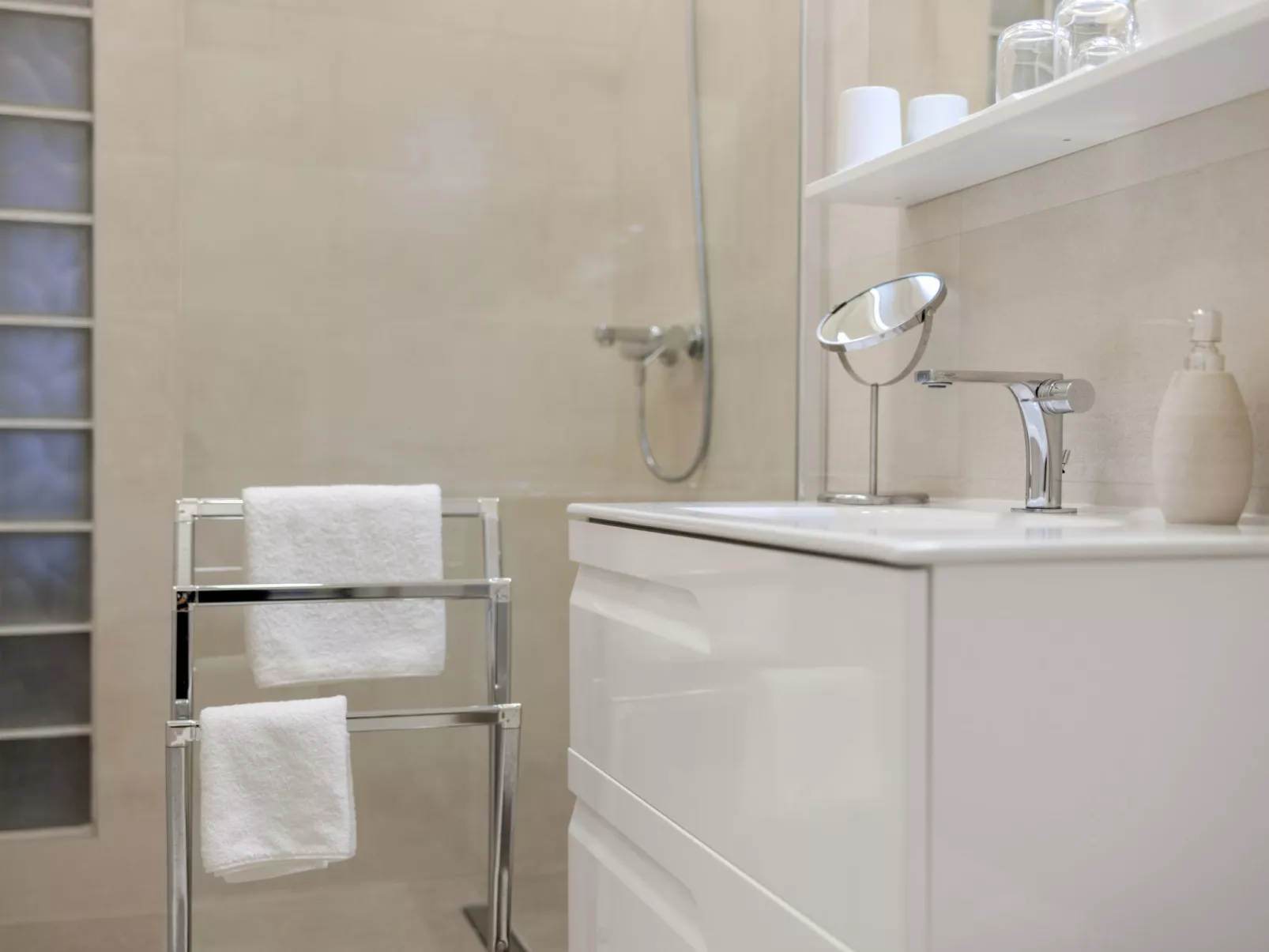 Premium DC apartment Osijek - Binnen