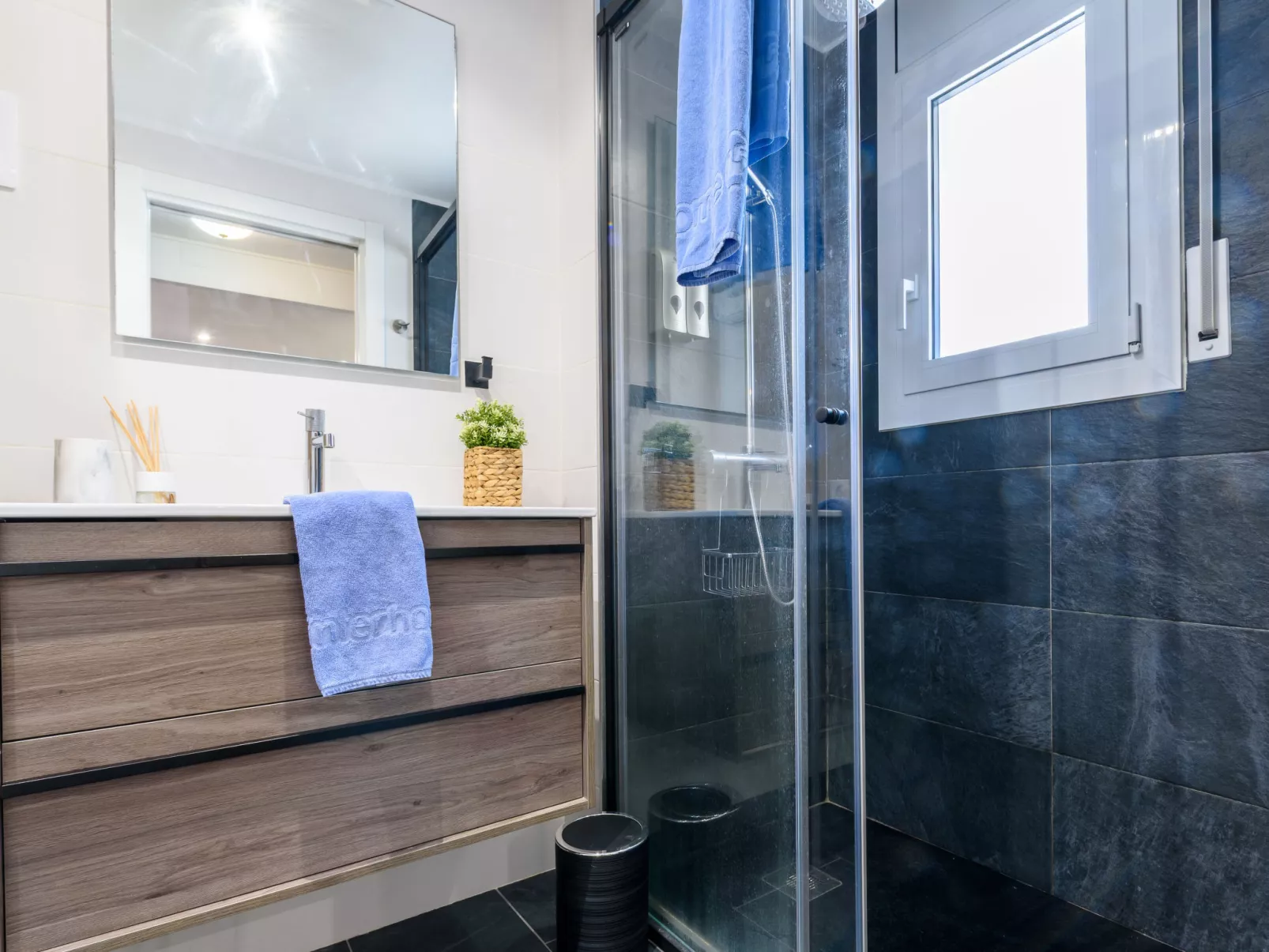 Cambrils Park B - Binnen