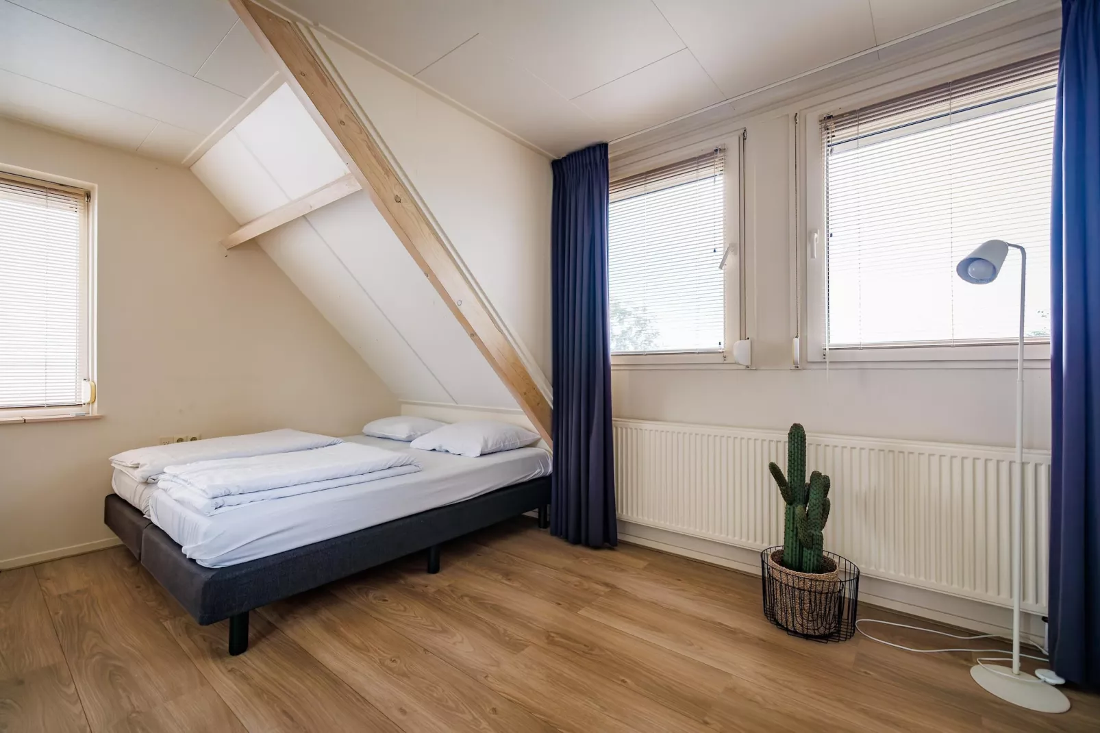 Vakantiepark Eiland van Maurik 4 - Slaapkamer