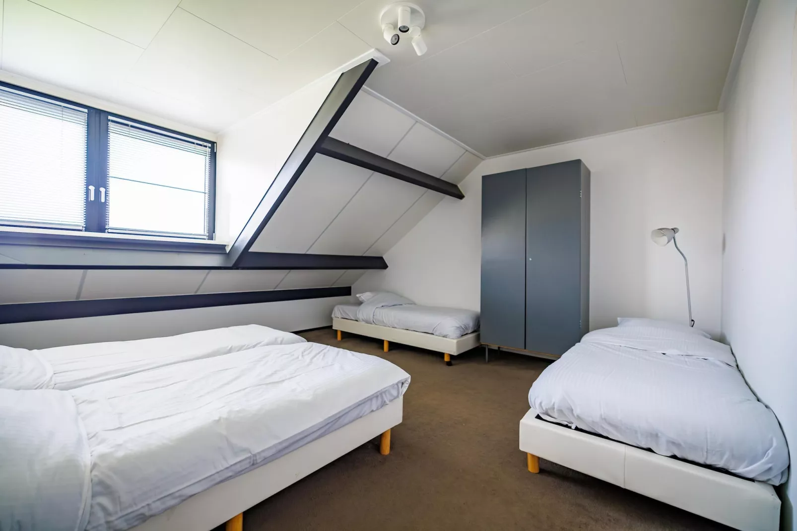 Vakantiepark Eiland van Maurik 5 - Slaapkamer