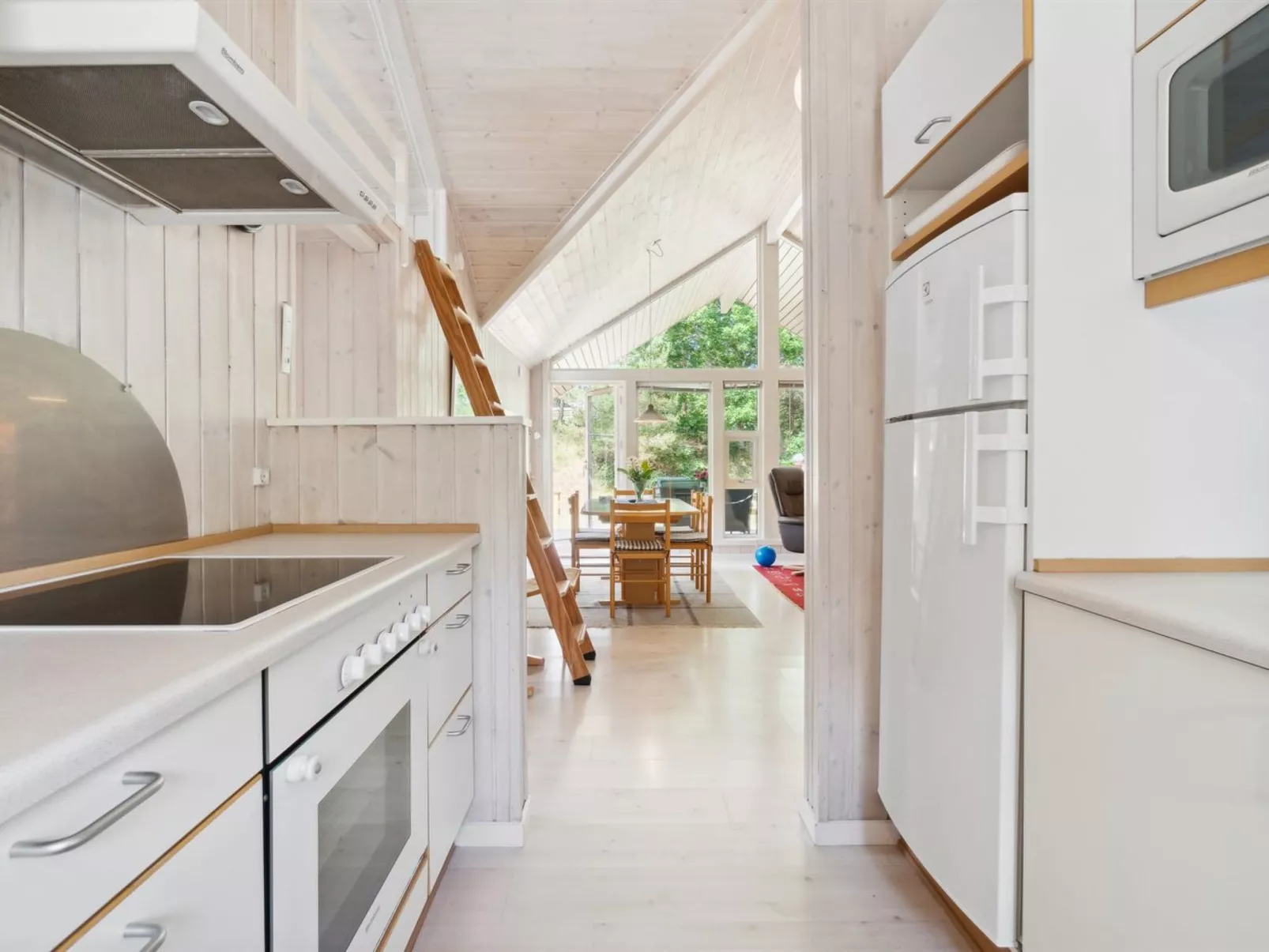 "Anly" - 250m from the sea - Binnen