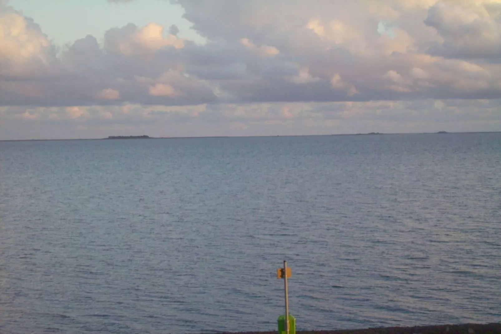 88087 - Image-tags.water view