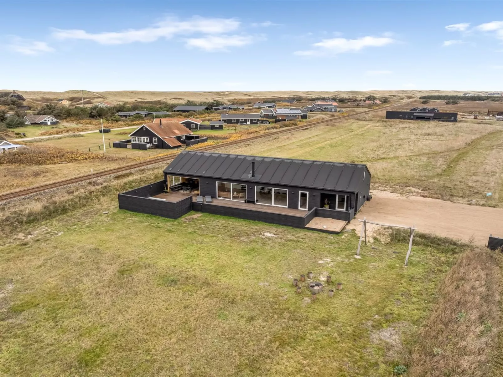 "Dreng" - 300m from the sea - Buiten