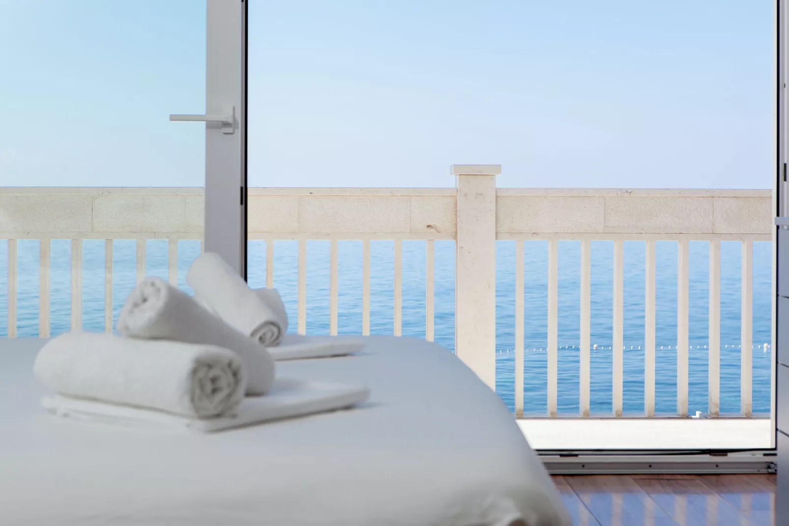 Luxury beach apartment-Slaapkamer