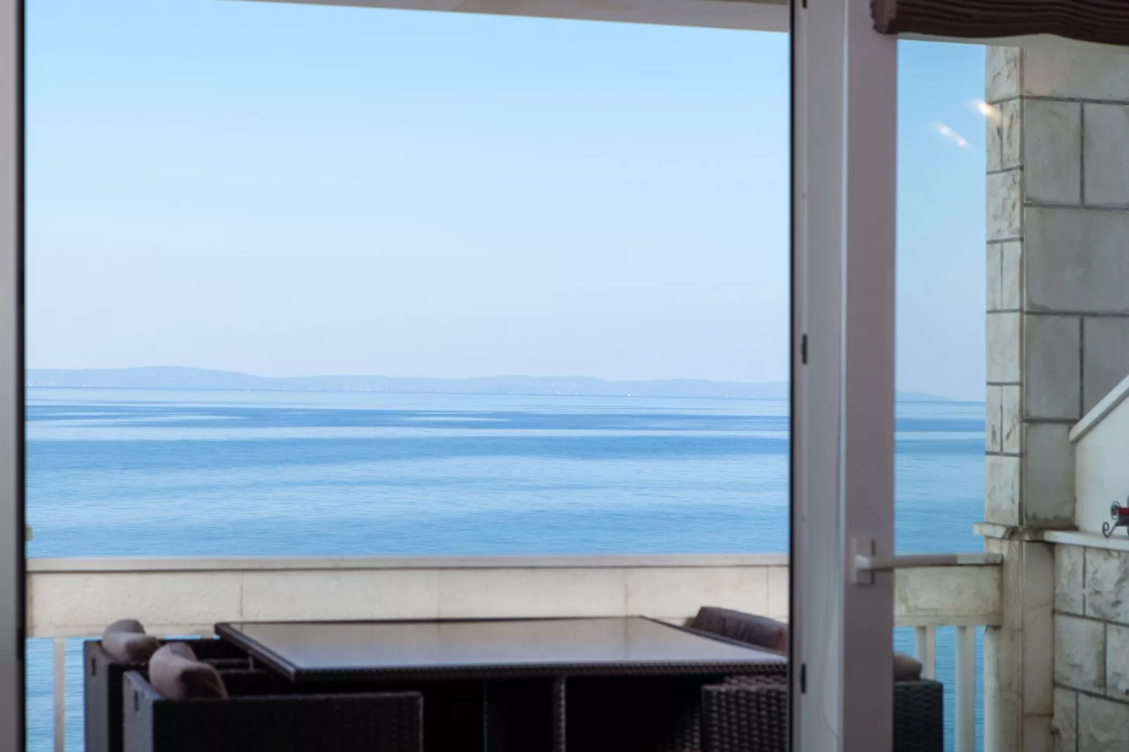 Luxury beach apartment-Terrasbalkon