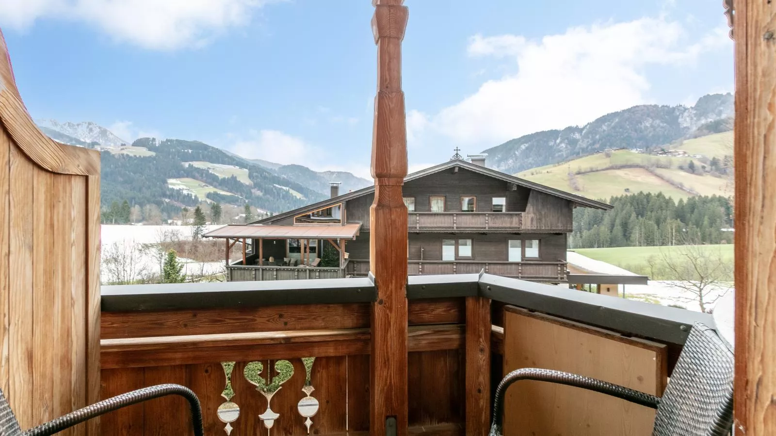 Landhaus Marchfeld Top 3 - Terrasbalkon