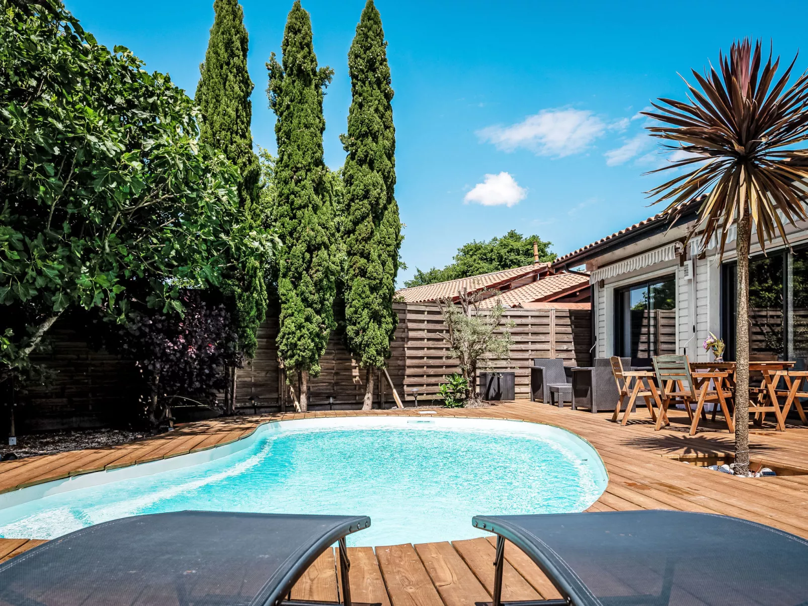 Villa Eden Bleu - Haus in Südlage mit beheiztem Pool und privatem Whirlpool - Buiten