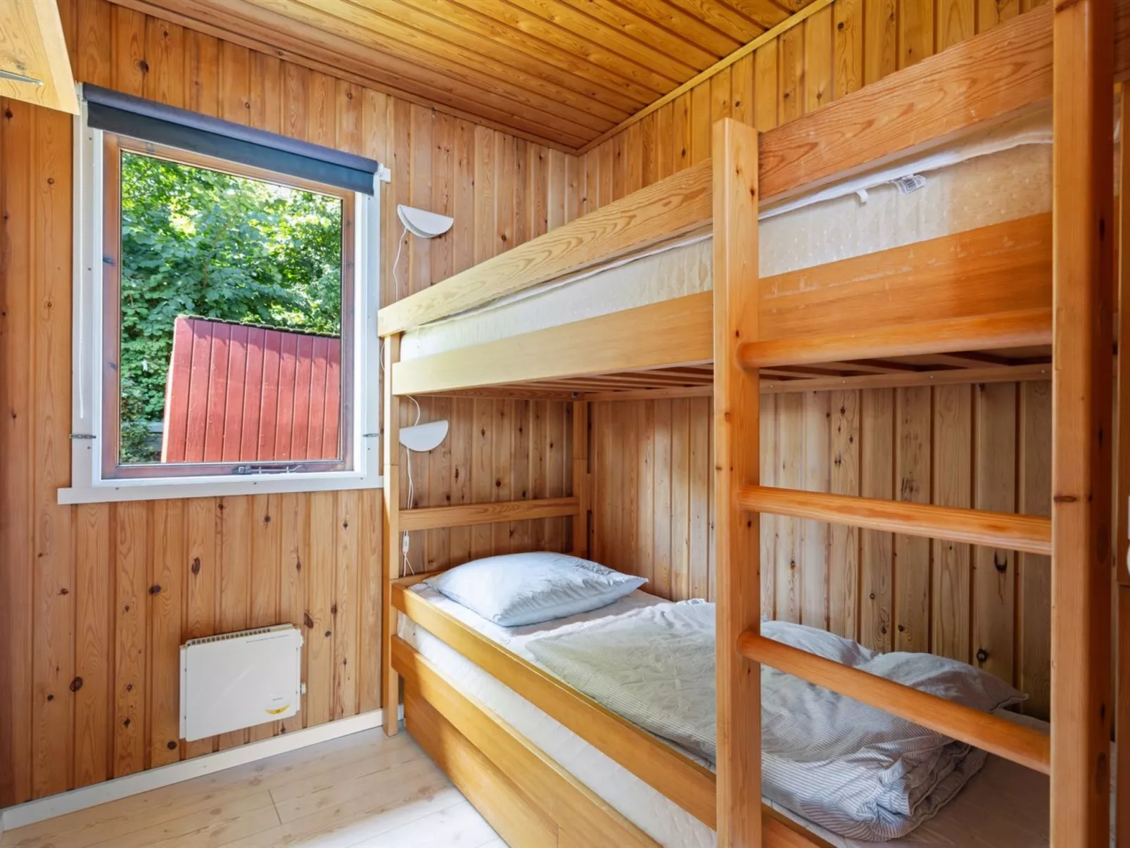 "Rajna" - 30m from the sea-Binnen