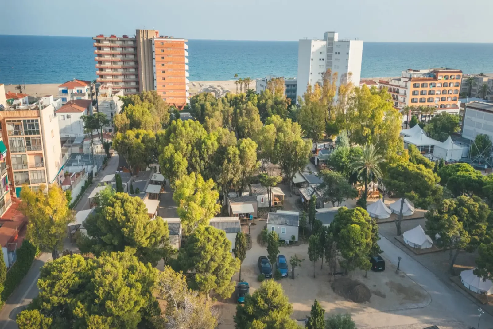 HOLA CAMP SANT SALVADOR-Tiny House-Gebieden zomer 1km