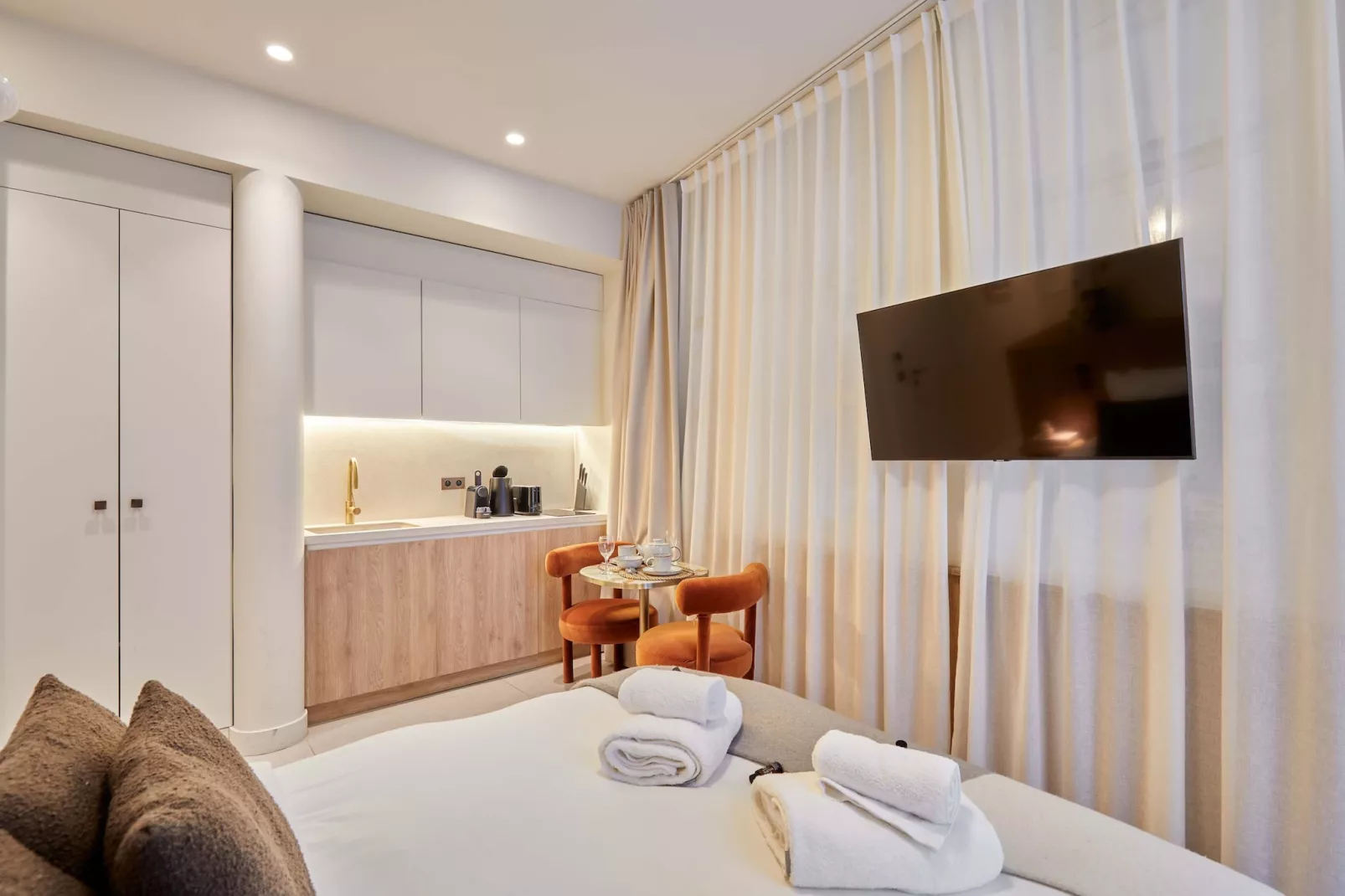 BOULOI 7-Niet-getagd