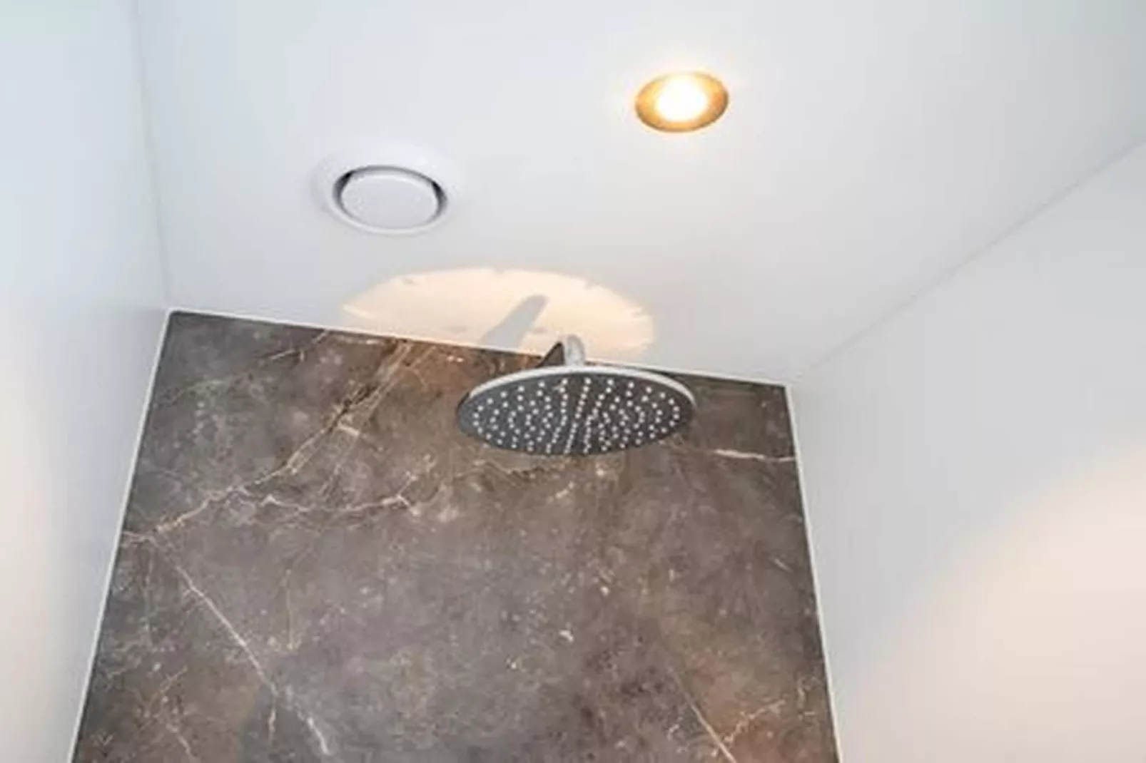 Ecovilla Boszicht Luxe-Badkamer