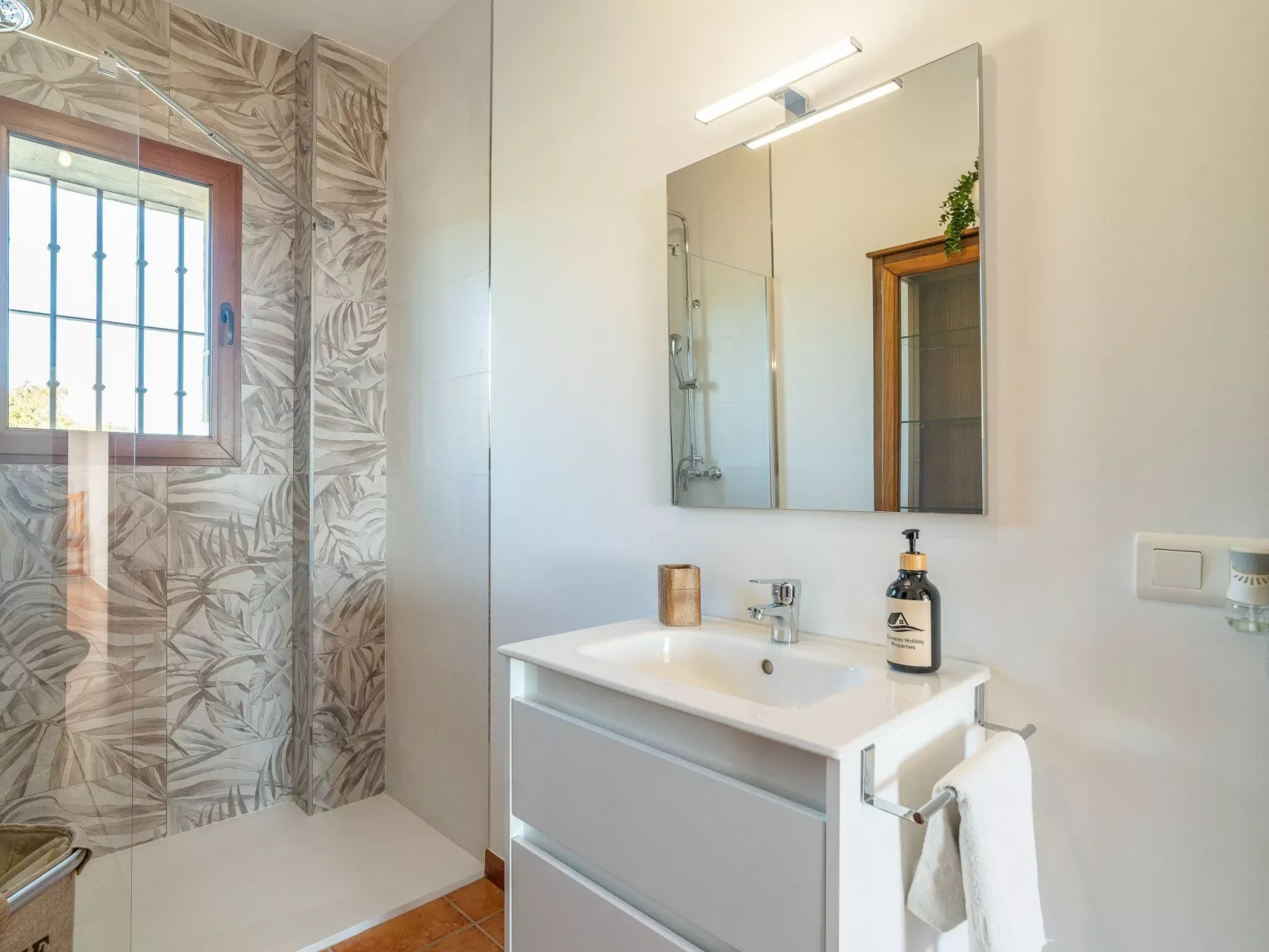 Villa Botin, beheizter Pool, AC, Meerblick - Image-tags.info