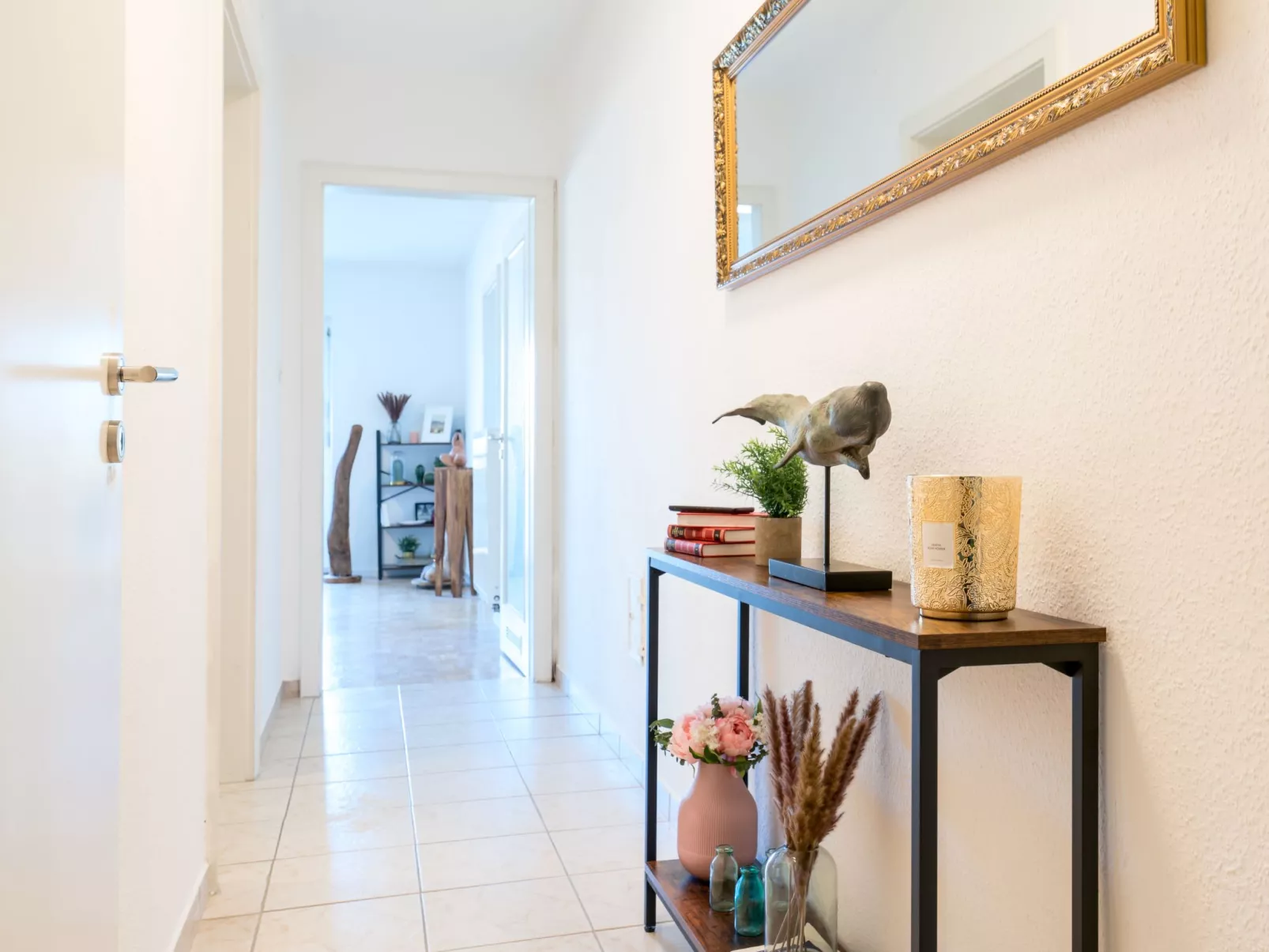 2og Links helle 70m 2-Zimmer Wohnung nähe Salzburg - Image-tags.info