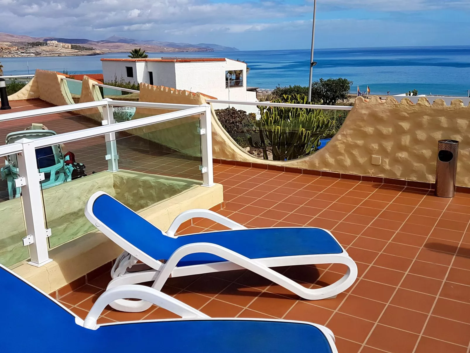 Wunderschöne Ferienwohnung in Costa Calma mit gemeinsamem Pool, Terrasse und Ga - Image-tags.info