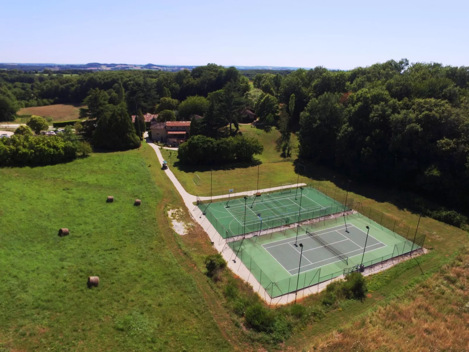 Feriendorf im Périgord - Villa 4-6 pers. - Buiten