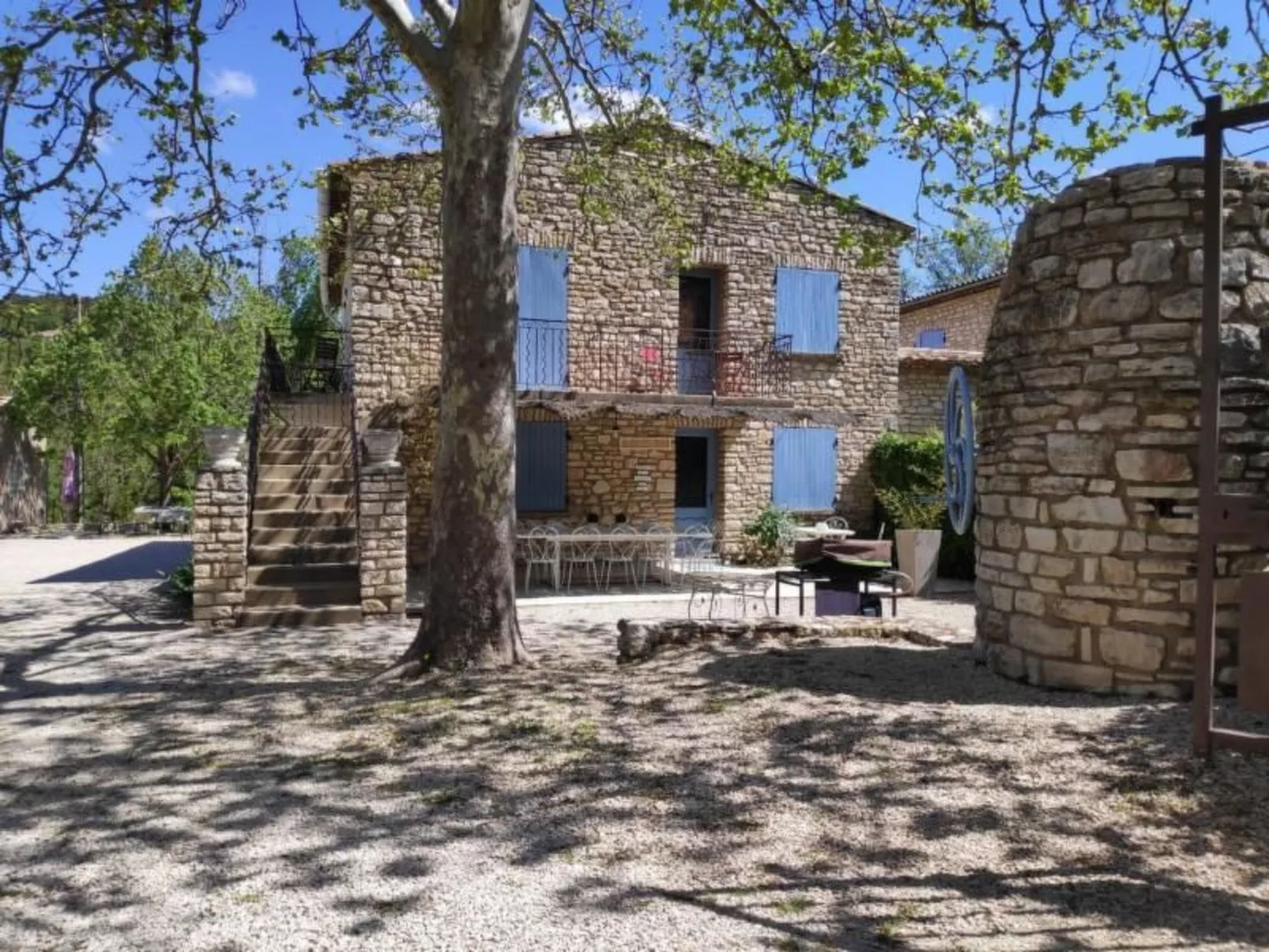 Schöne provenzalische Villa Les Carlets mit Pool - Image-tags.info