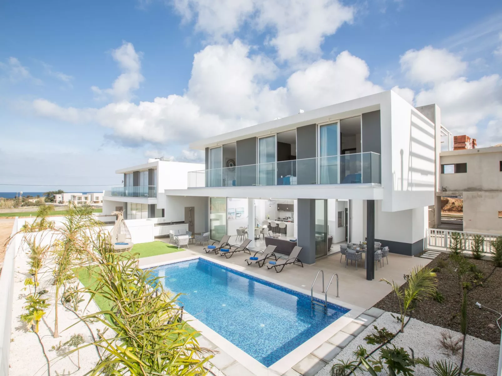 3 Schlafzimmer Villa OL26 mit Pool in Protaras - Buiten