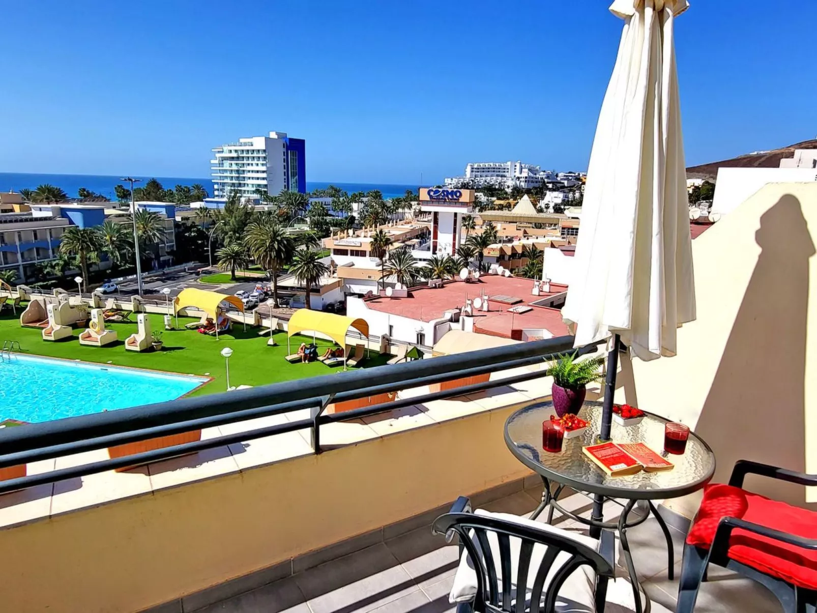 Buena Vista - Image-tags.info