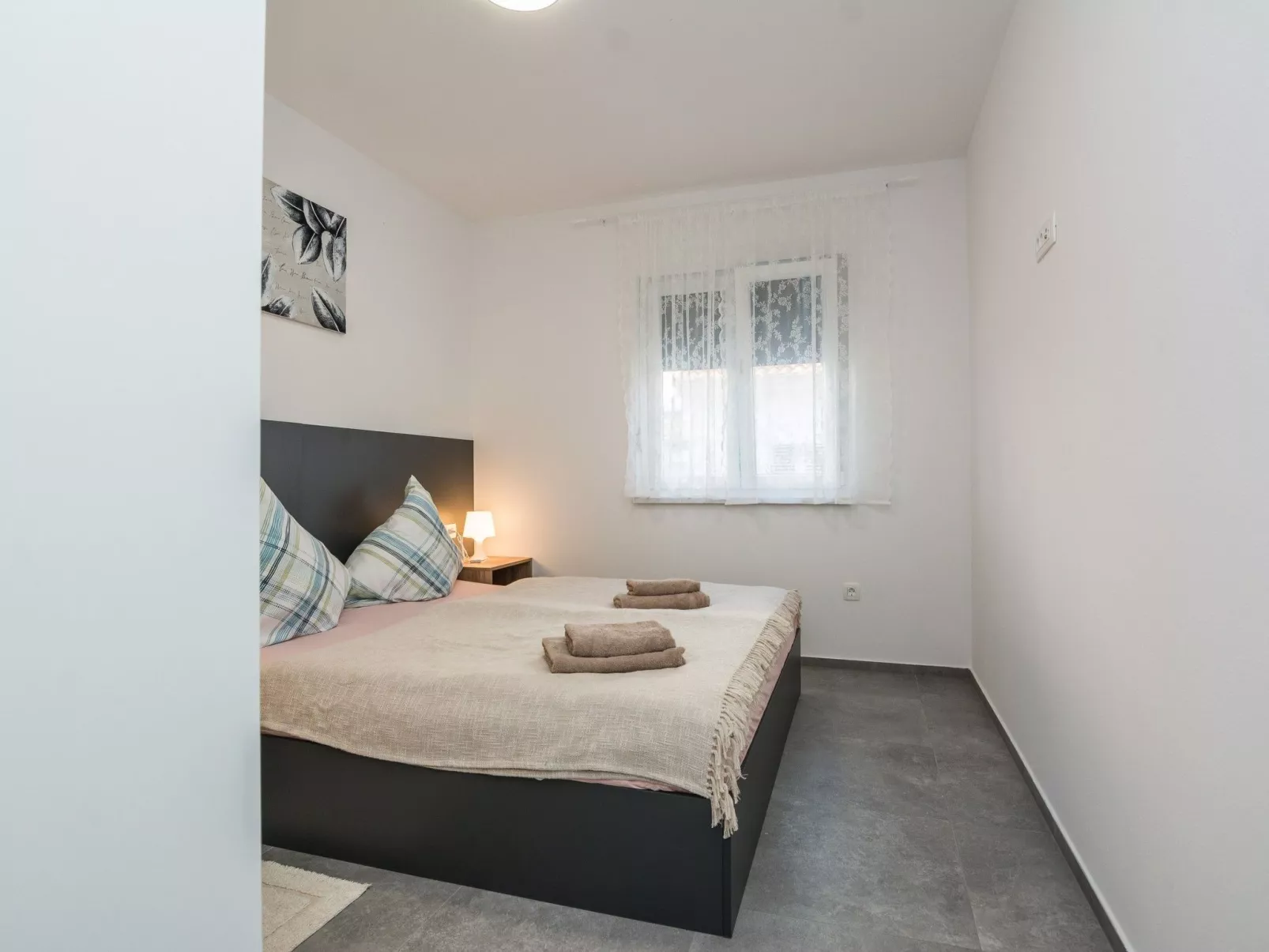 Apartment Spanic 1 - Image-tags.info