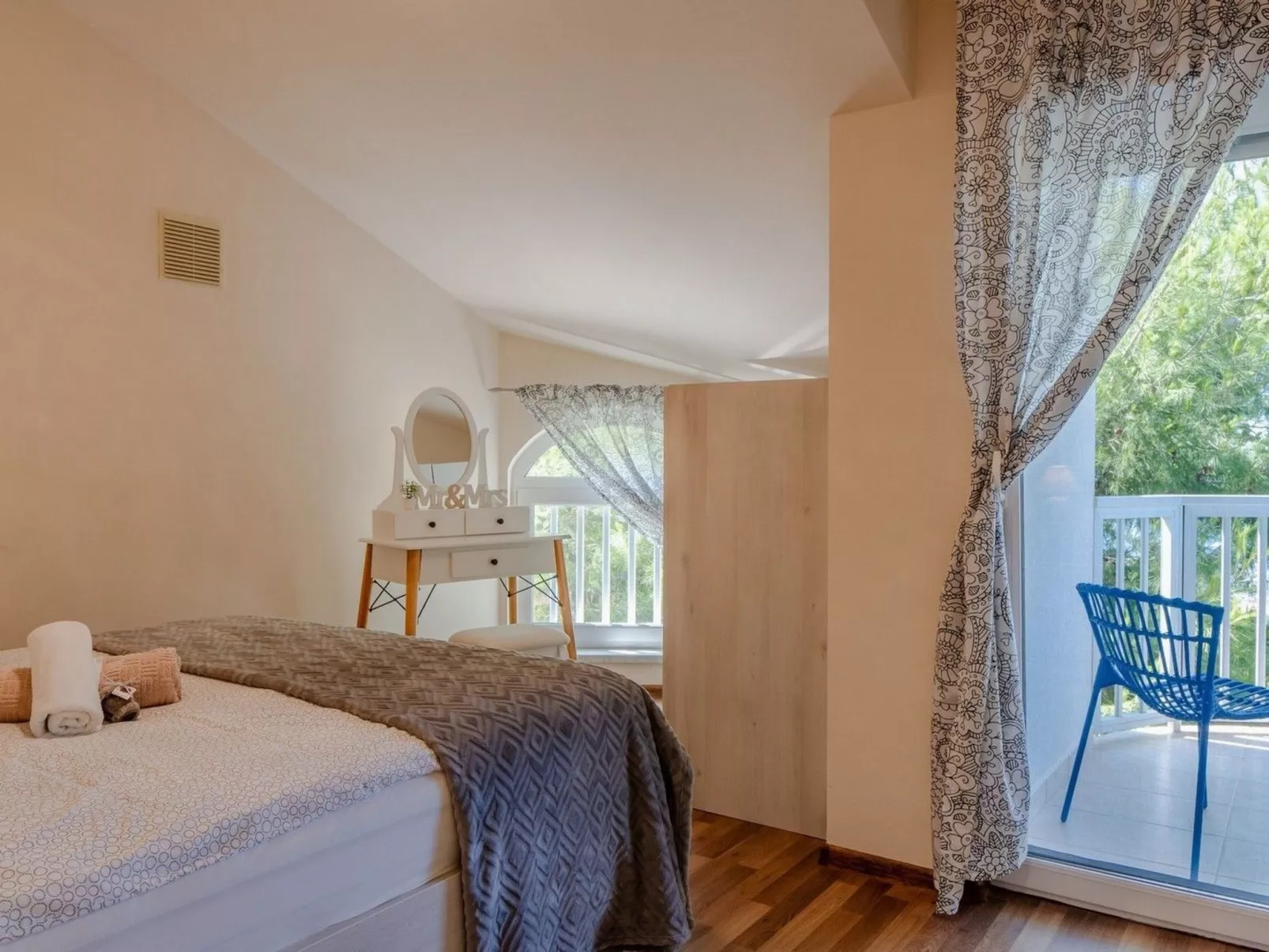 Apartment Sum mora 3 - Image-tags.info