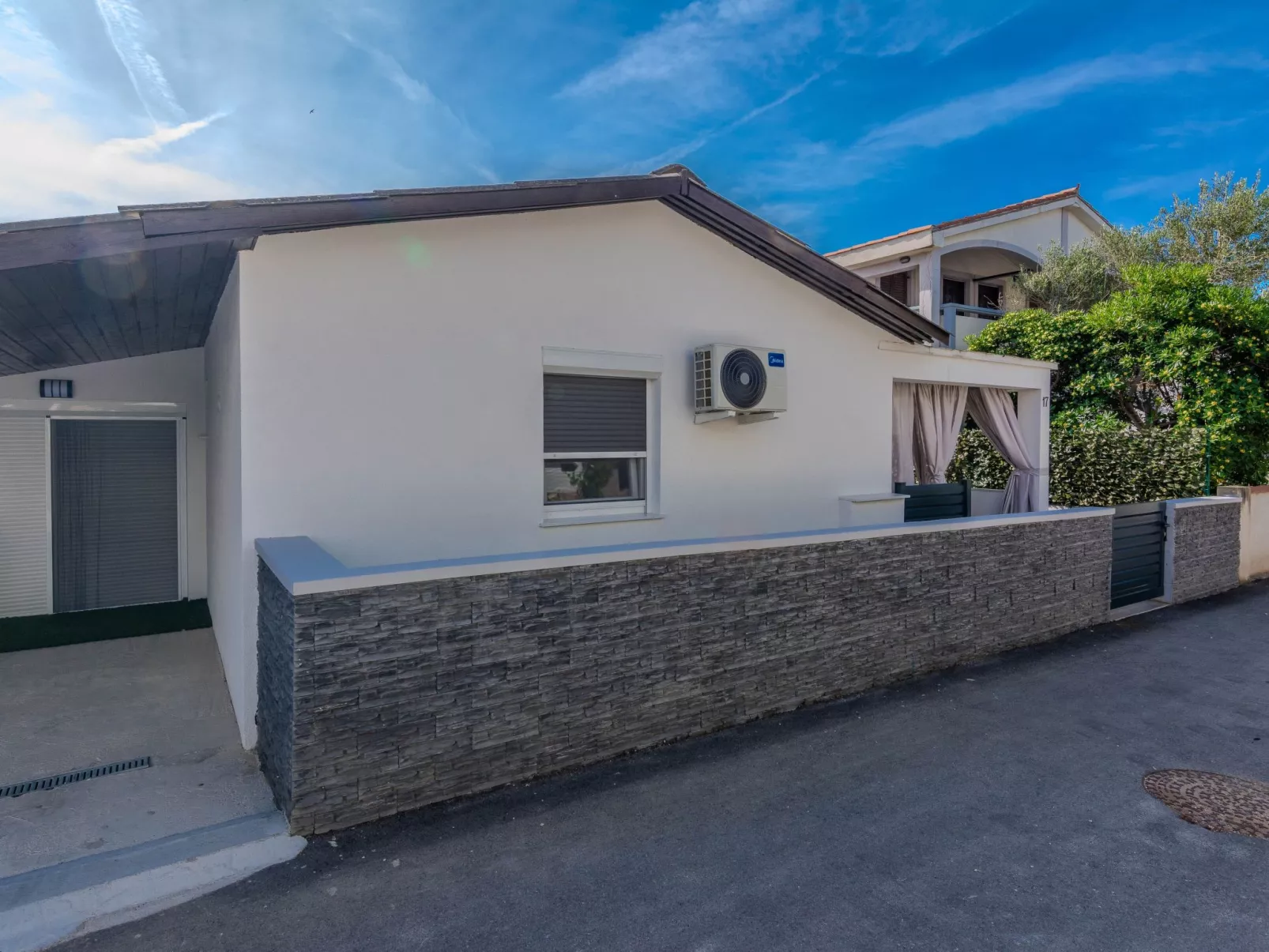 Holiday home Bukal - Image-tags.info