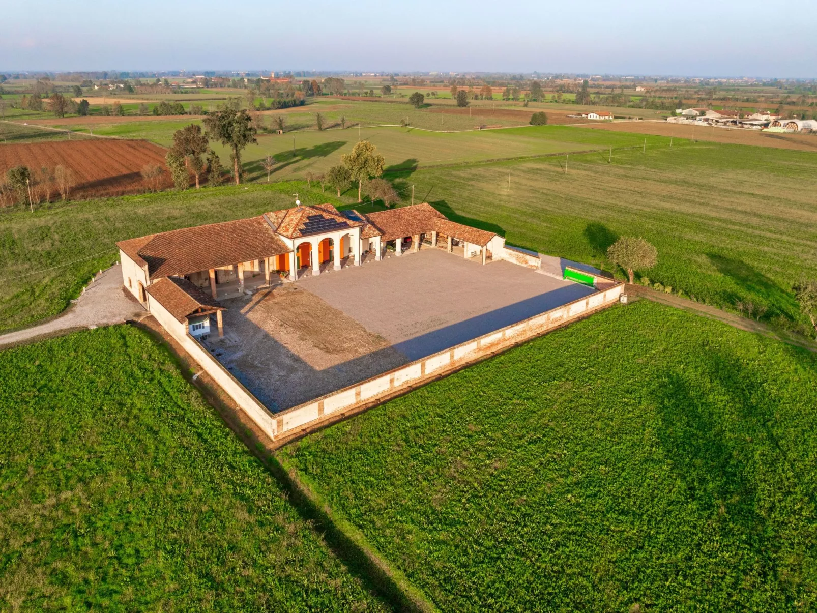 Penthouse - Doppelbett und Doppelschlafcouch - Image-tags.info