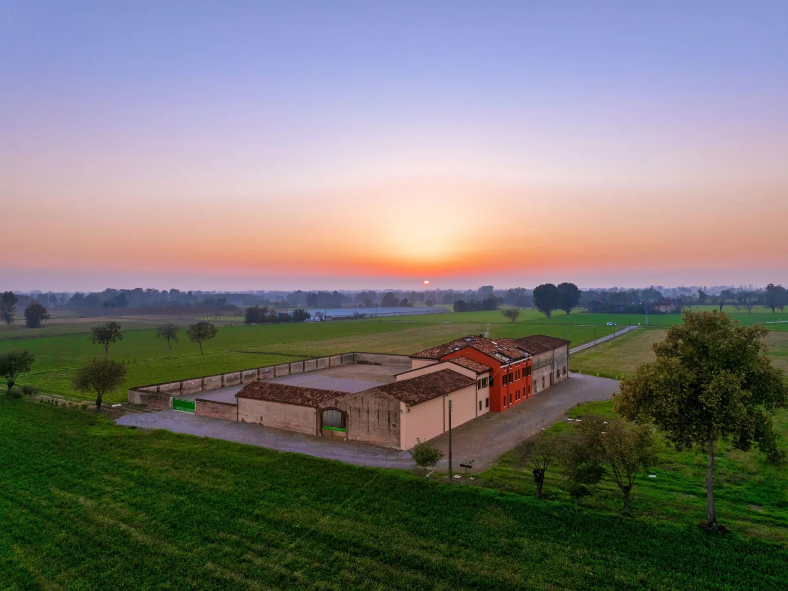 Wohnung mit Einzelbetten und Schlafsofa - Image-tags.info