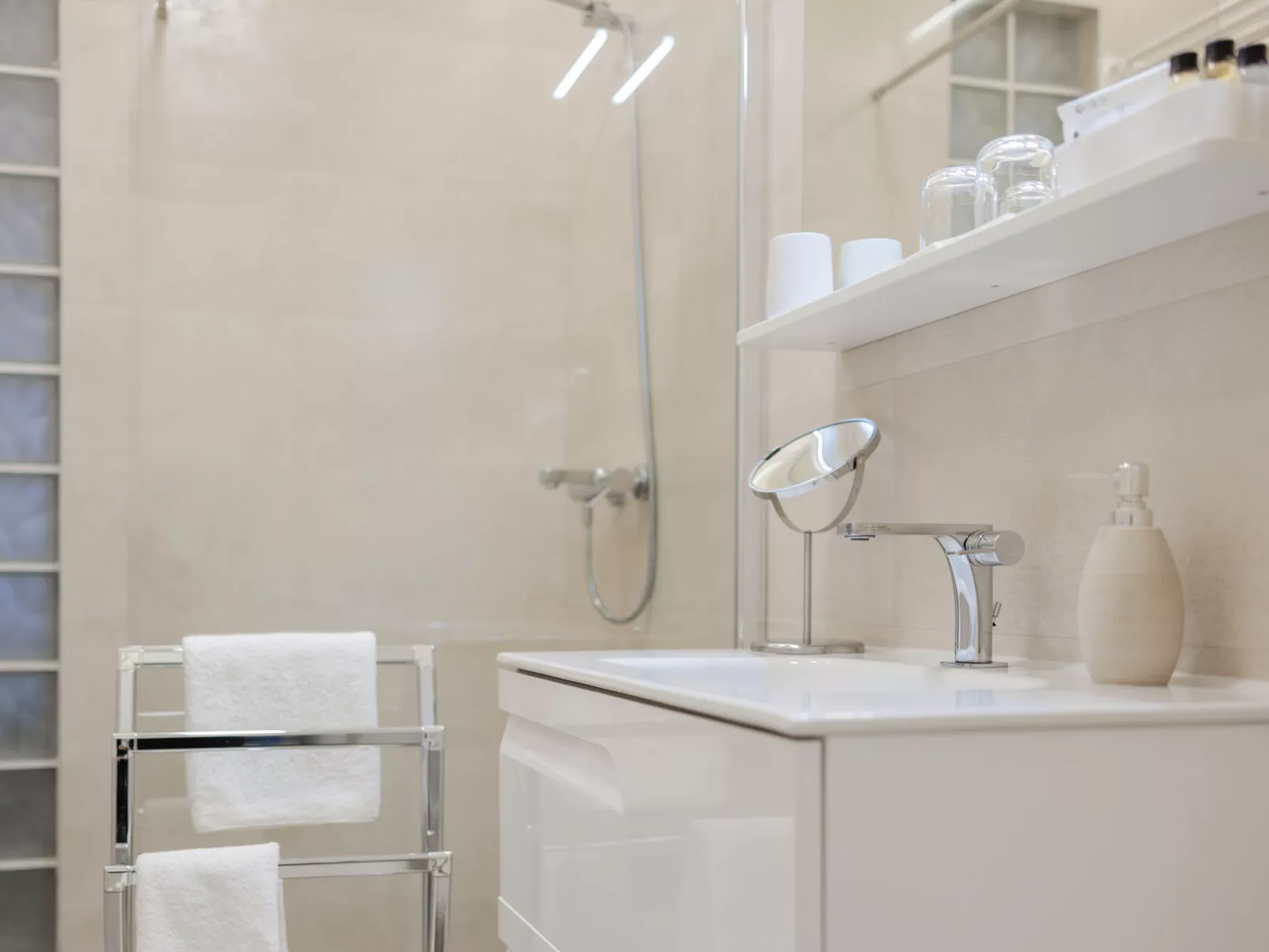 Premium DC apartment Osijek - Binnen