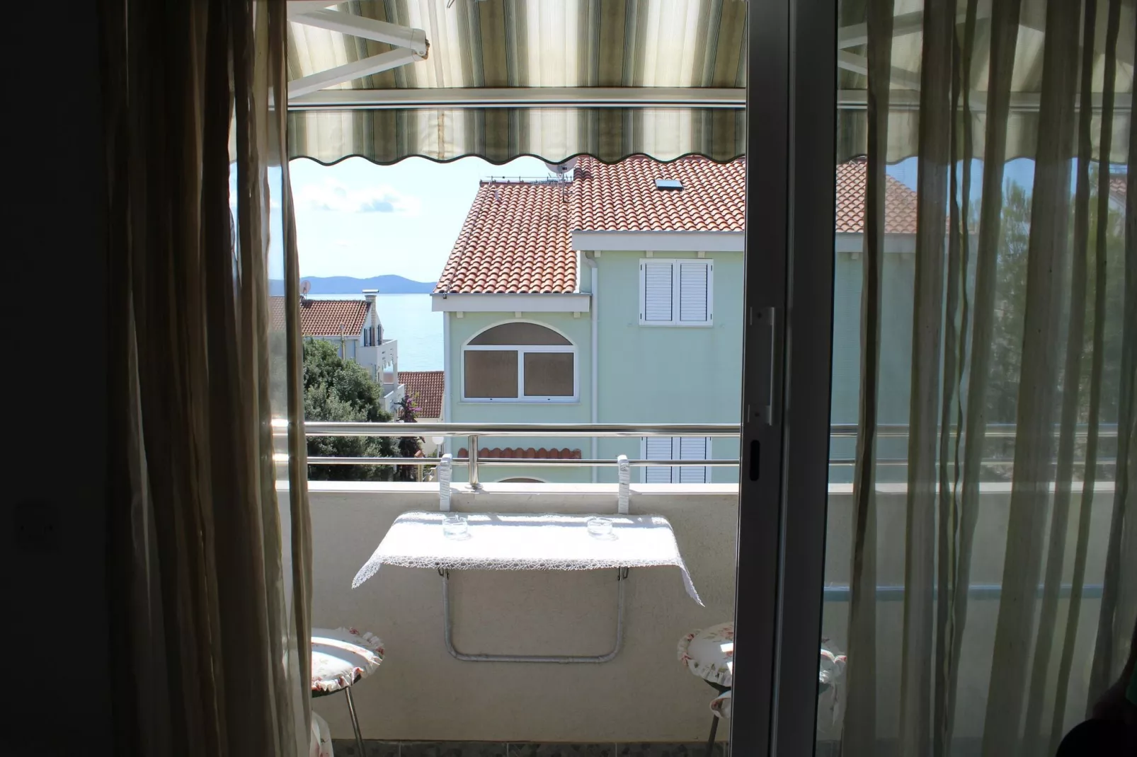 Cozy apartment in Zadar - Kozino with seaview-Keuken