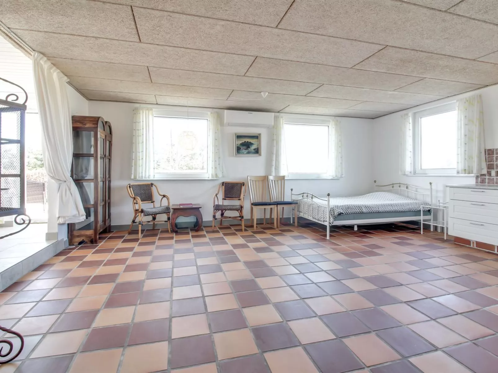 "Idolf" - 2km from the sea-Binnen