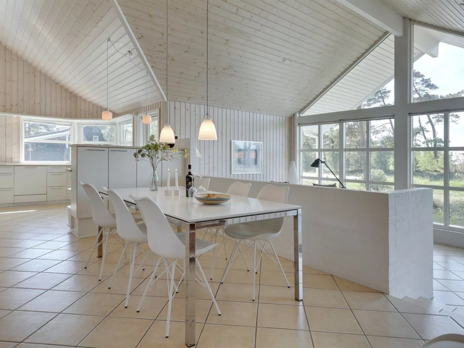 "Gyrid" - 150m from the sea-Binnen