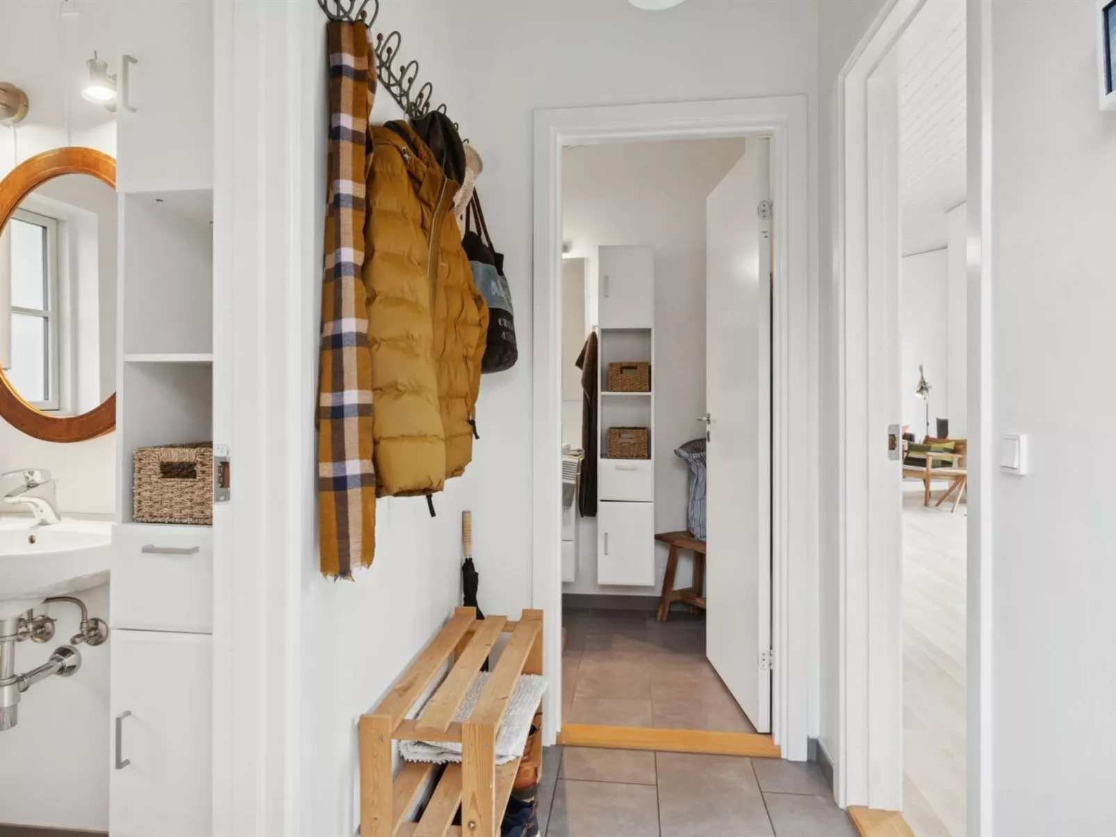 "Erikke" - 575m from the sea-Binnen